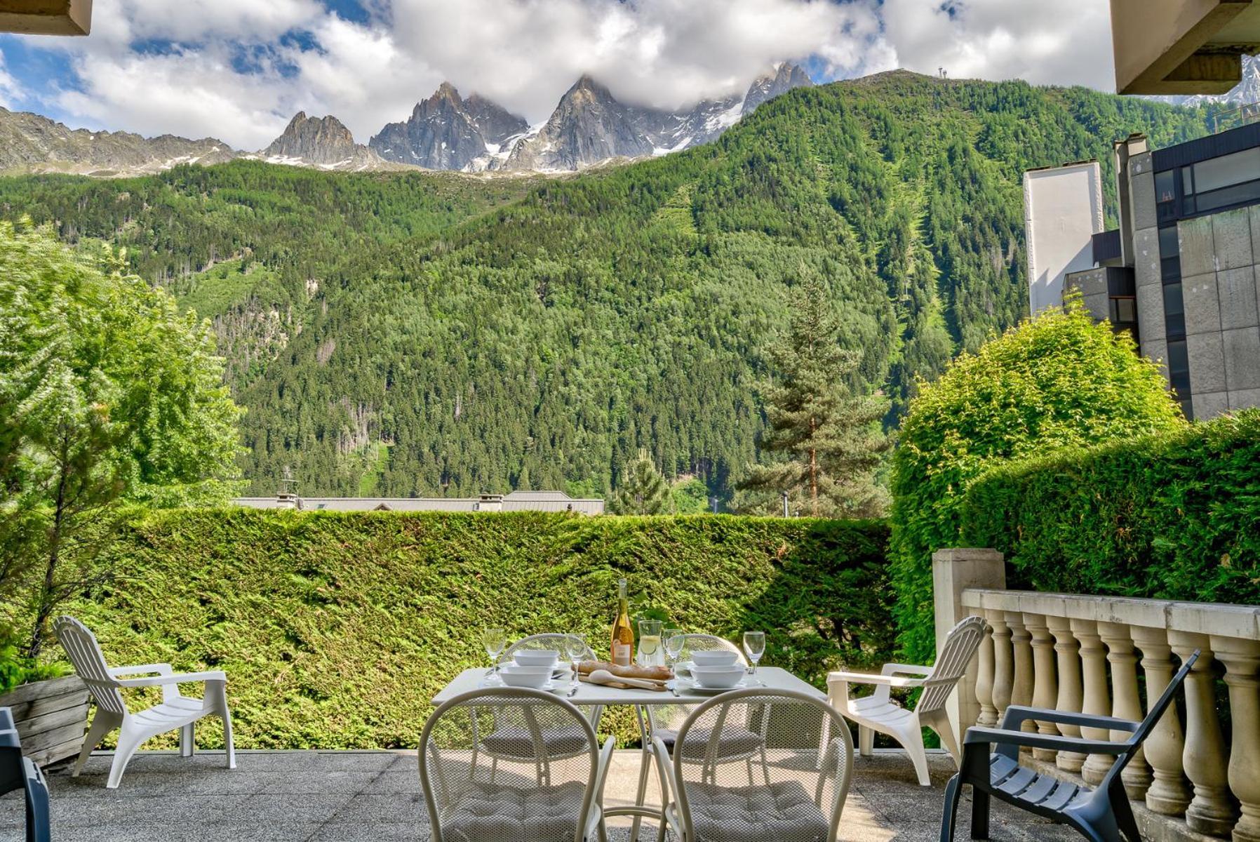Villa Floria Apartment Chamonix Bagian luar foto